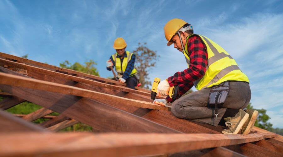 Professional gutter cleaning in Houma, LA